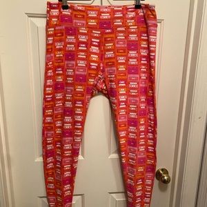 LuLaRoe TC Cassette print Leggings